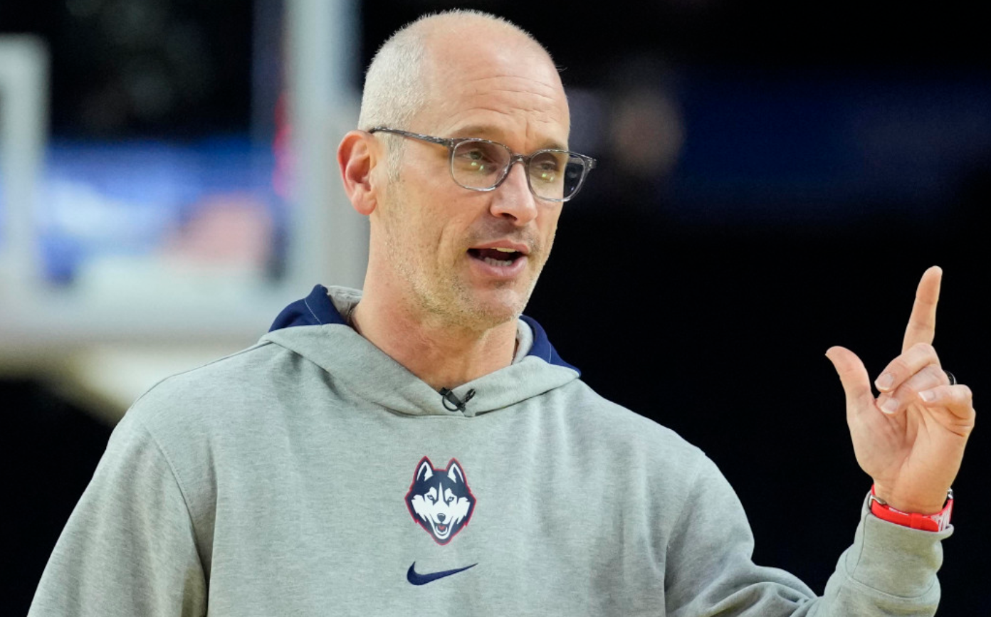 Dan Hurley American Basketball Coach 1